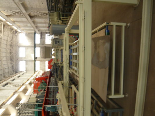 เครื่องทําแผ่นแซนวิชหลายฟังก์ชัน เครื่องทําแผ่นหลังคาอัตโนมัติเต็ม