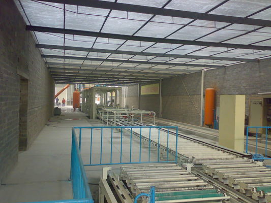 เครื่องขึ้นรูปสูญญากาศพลาสติก พร้อมแหล่งอากาศ 0.8 - 1 MPa กำลังไฟความร้อน 48 / 68 KW