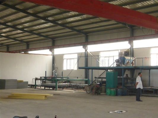 เครื่องผลิตกระเบื้องหลังคาแบบสติรส สีซีเมนต์ไฟเบอร์ สําหรับการก่อสร้างตึก