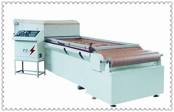 เครื่องกํากับระบบอัตโนมัติกระบวนการคอมแพคต์ เครื่องกําหนดระยะว่างสําหรับพลาสติก Absorbing Board