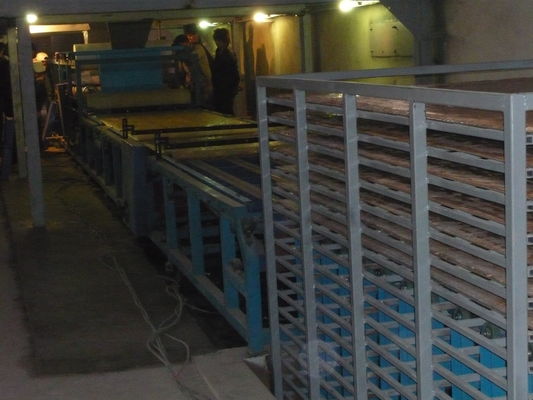 0.9 - 1.20 g/cm3 เครื่องทําแผ่นซีเมนต์เส้นใย 2440 x 1220 x 6 มิลลิเมตร