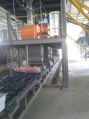 ไฮดรอลิกสวิตช์ ใยซีเมนต์ ผนังแผ่นทําเครื่องจักร อัตโนมัติระดับสูง