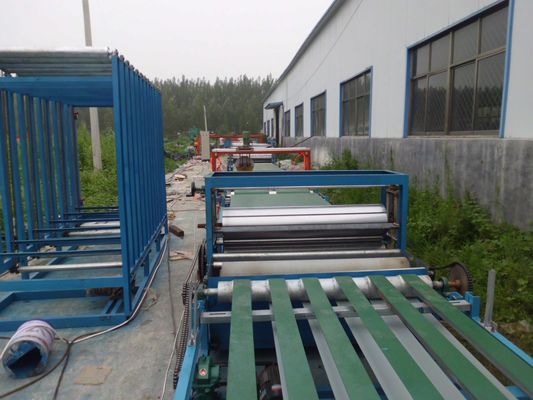 เครื่องผลิตแผ่นผนังแบบพิมพ์อาคาร ที่มีศักยภาพผลิต 1000 แผ่น