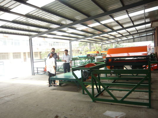 เครื่องขึ้นรูปกระเบื้องหลังคาชนิดกึ่งอัตโนมัติแบบกดกรอง พร้อมระบบไฮดรอลิกและนิวเมติก