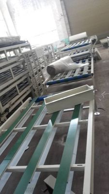 สายการผลิตกระดาษมะกนีเซียมออกไซด์ประดับ ด้วยสกรูคอนเวียร์อัตโนมัติอาหาร