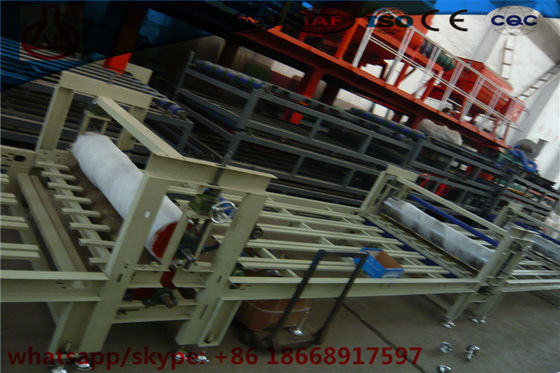 เครื่องทําแซนด์วิช EPS น้ําหนักเบา มีอัตราการผลิต 1500 แผ่น 50Hz