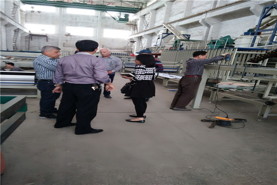 เครื่องปรับปรุงแผ่นหลังคาแบบกระบวนกระดาษกระบวนกระดาษกระบวน