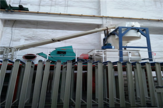 เครื่องทำกระเบื้องหลังคาเหล็กแปดแผ่นดินเหนียวเคลื่อนที่, เครื่องขึ้นรูปแผ่นหลังคา