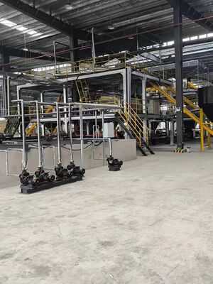 เครื่องทําแผ่นแผ่นสลัมที่ยืนอิสระ มีความต้องการพลังงาน 50 ถึง 200 KW และความกว้างในการออก 600-2000 มม. สําหรับการผลิตแผ่นพิมพ์