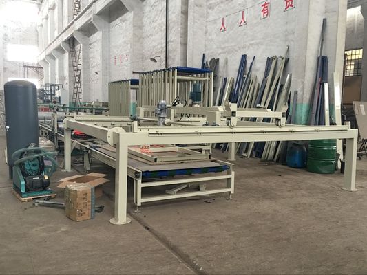 เครื่องทำแผ่นเพดานไฟเบอร์ซีเมนต์, สายการผลิตแผงแซนด์วิช