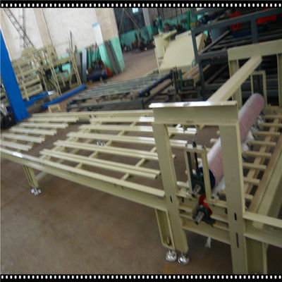 เครื่องทํากระดาษ MGO แบบครึ่งอัตโนมัติ เครื่องทําแผ่นแซนวิช CE เสียงต่ํา