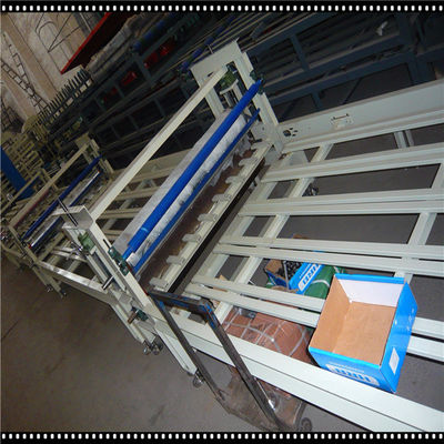 เครื่องทํากระดาษ MGO แบบครึ่งอัตโนมัติ เครื่องทําแผ่นแซนวิช CE เสียงต่ํา