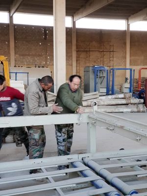 เครื่องทำแผงแซนวิช XPS ซีเมนต์และ Mgo แผงผนังกันไฟ