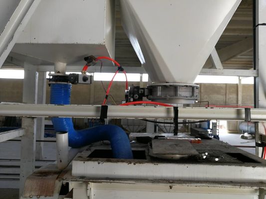 เครื่องขึ้นรูปแผงผนังกันไฟ 4 ชั่วโมง พร้อมป้อนอัตโนมัติ