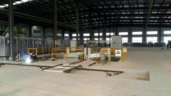 สายการผลิตแผงผนังไฟเบอร์ซีเมนต์อัตโนมัติโครงสร้างขนาดกะทัดรัด